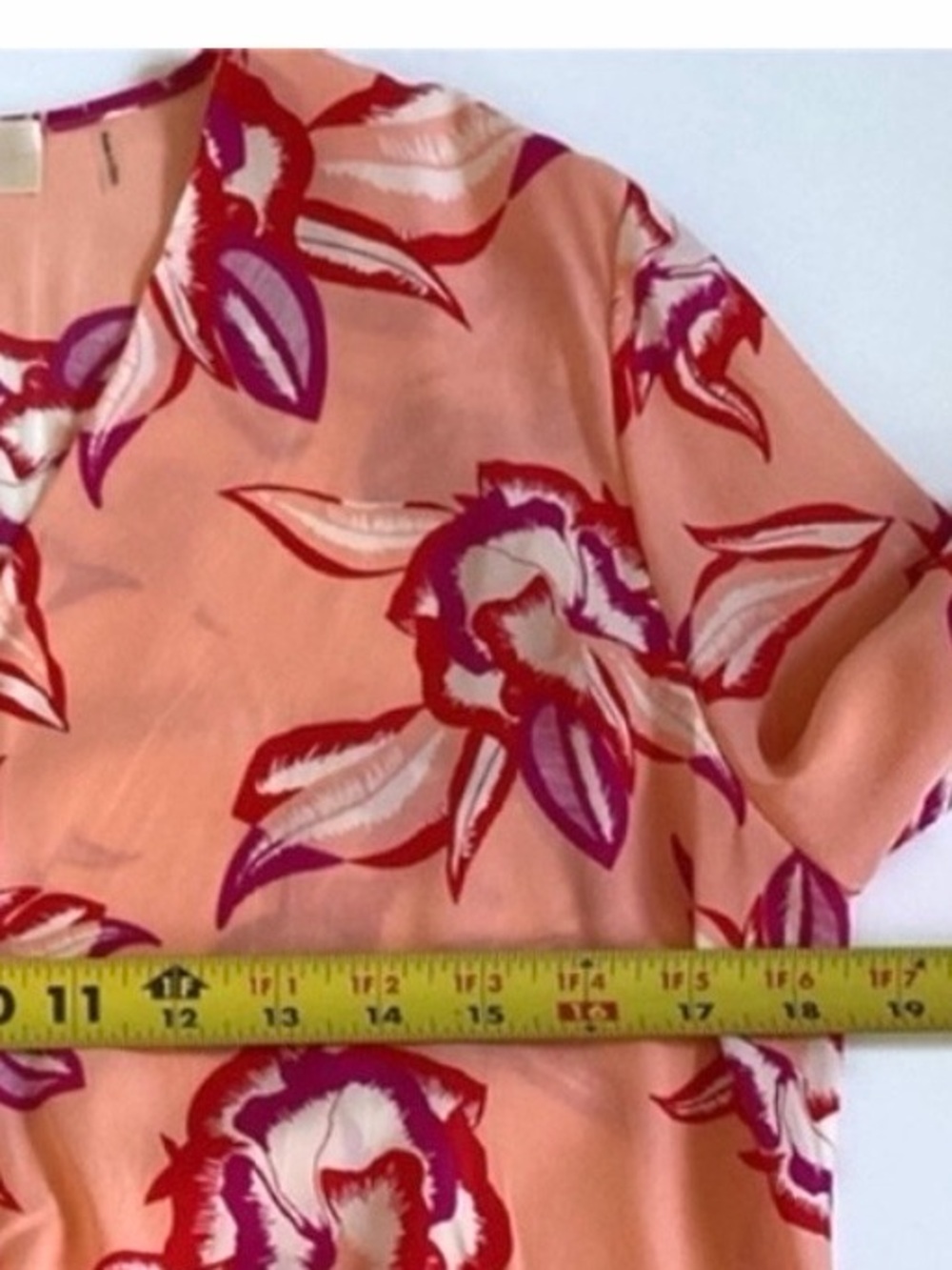 Diane Von Furstenberg Shirt 100% Silk Long Sleeve Blouse Top size 4 - Picture 8 of 14